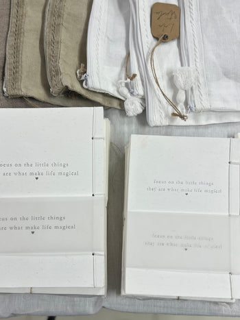 מחברת תפר קטנה