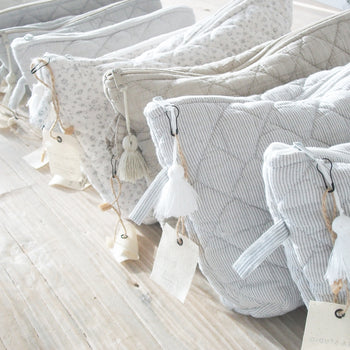 תיק רחצה בינוני /קלמר