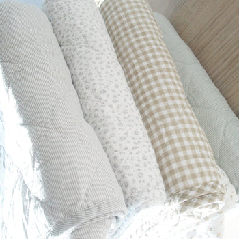 שמיכת קוילט זוגית בתשעה צבעים ודוגמאות