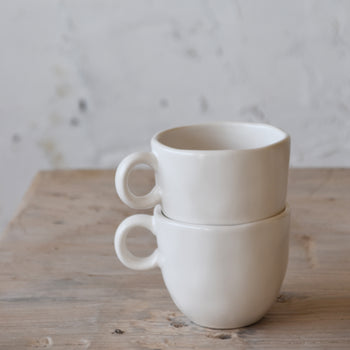 ספל עגול  לב עם ידית