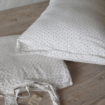 סט מצעים יחיד פרחים /פסים /משבצות