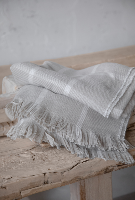 כרבולית/ שמיכה סרוגה משבצות