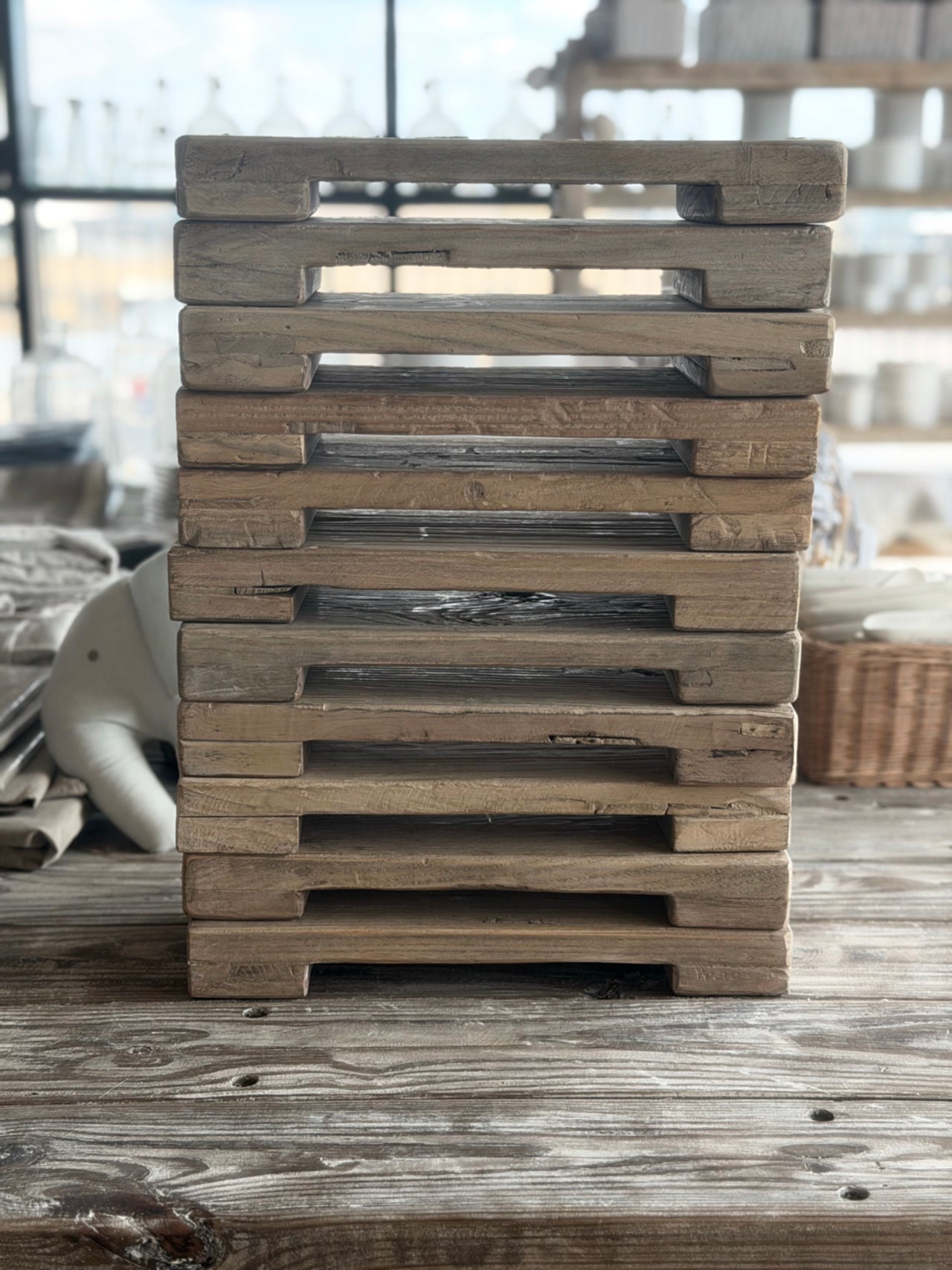 משטח הגבהה עץ