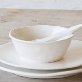 קערת מרק עגולה