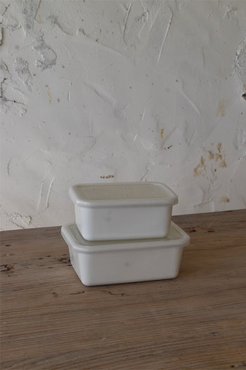 קופסת אמייל בינונית