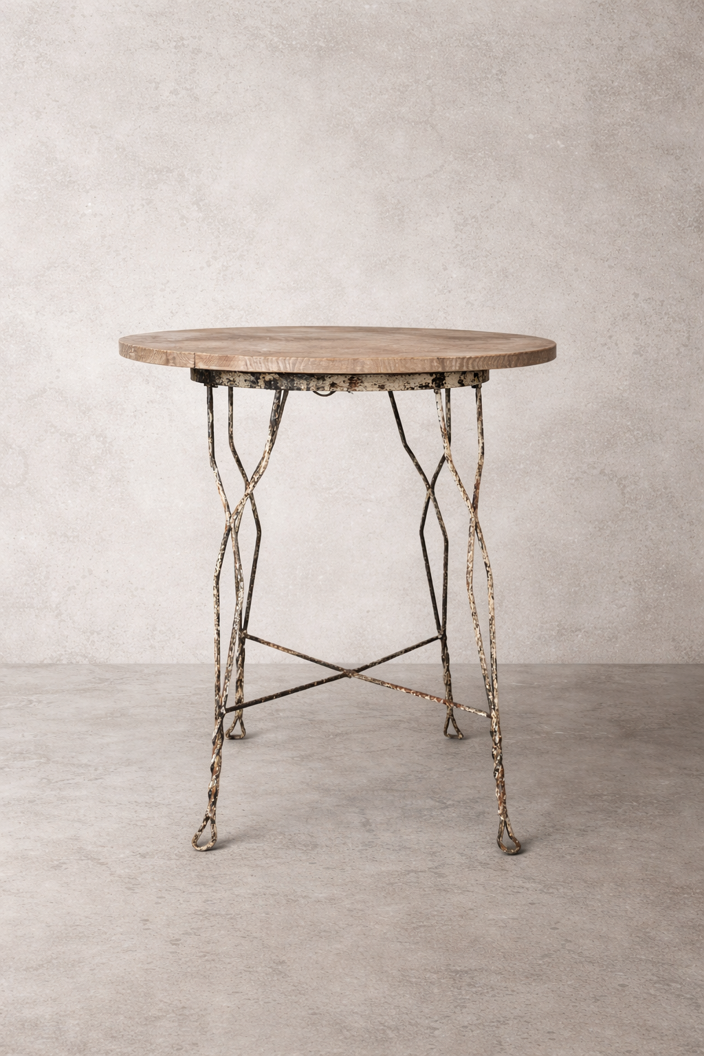 שולחן רגל ברזל טופ עץ