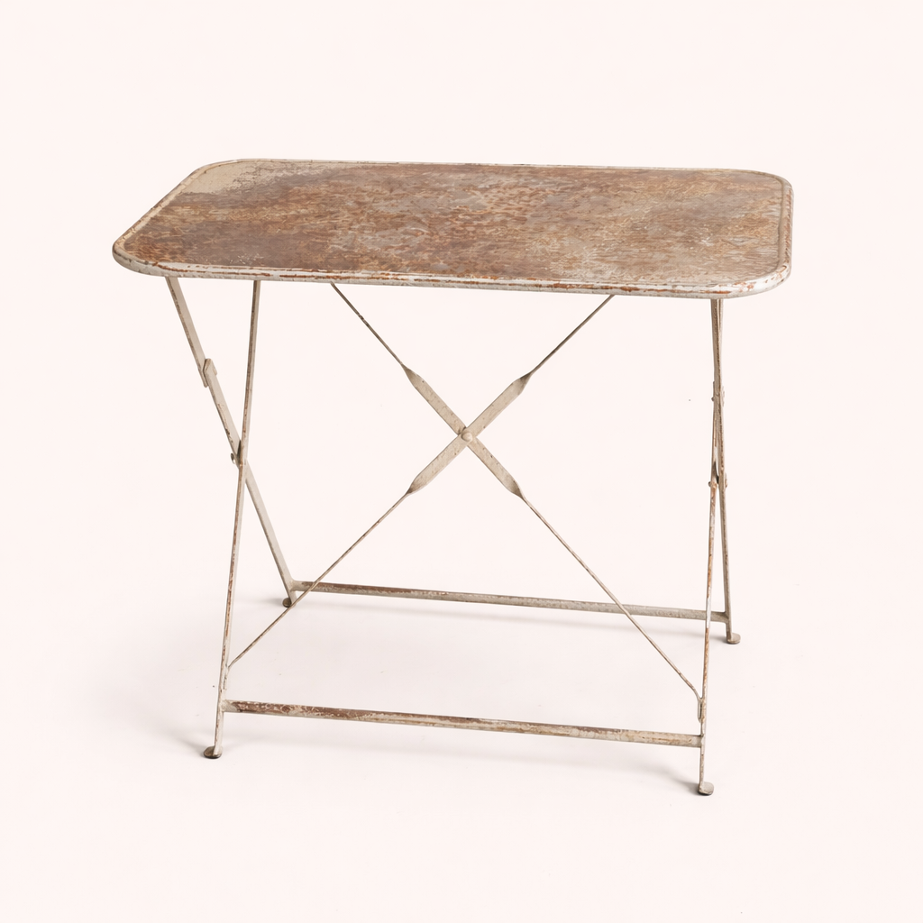 שולחן ברזל לבן מתקפל