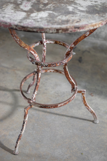 שולחן ברזל עגול -גוון חלודה צבעוני