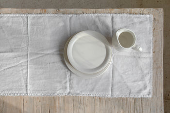 ראנר פשתן עם פונפונים