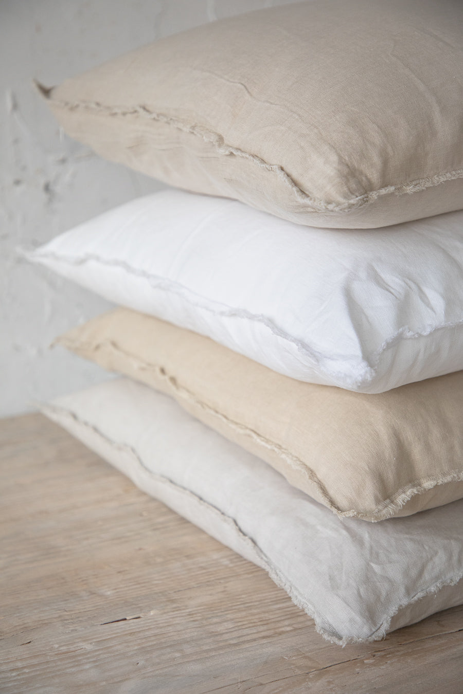 כרית פשתן קצוות פרומים