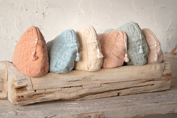 תיק רחצה תיפורי פסים