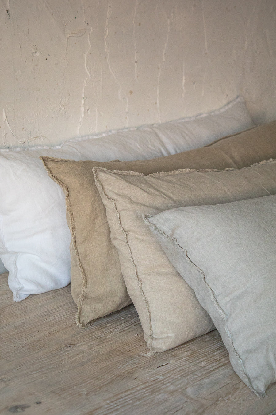 כרית פשתן קצוות פרומים