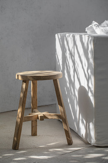 שרפרף עץ עגול