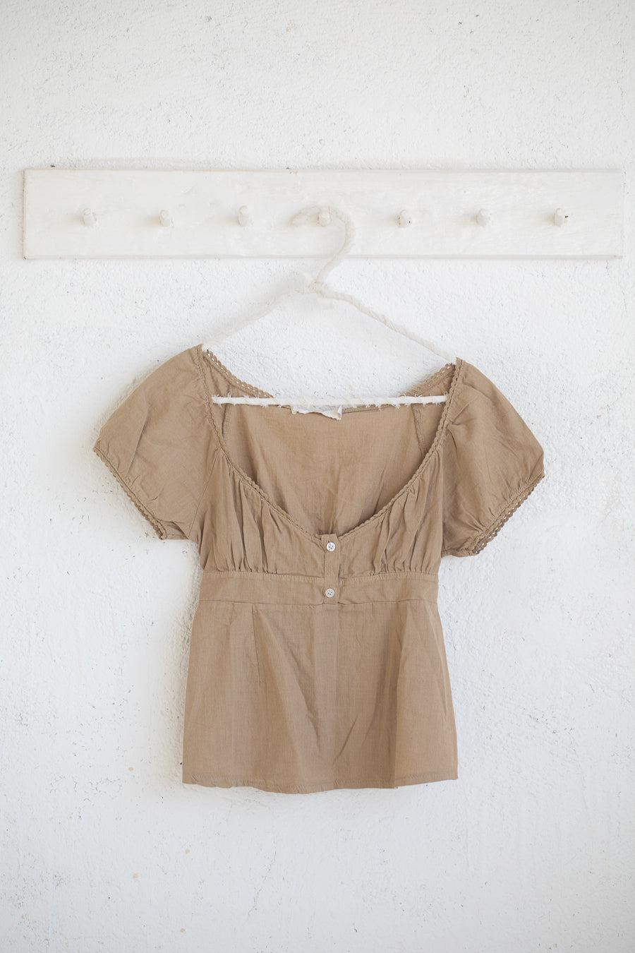 חולצת פשתן שרוול חול