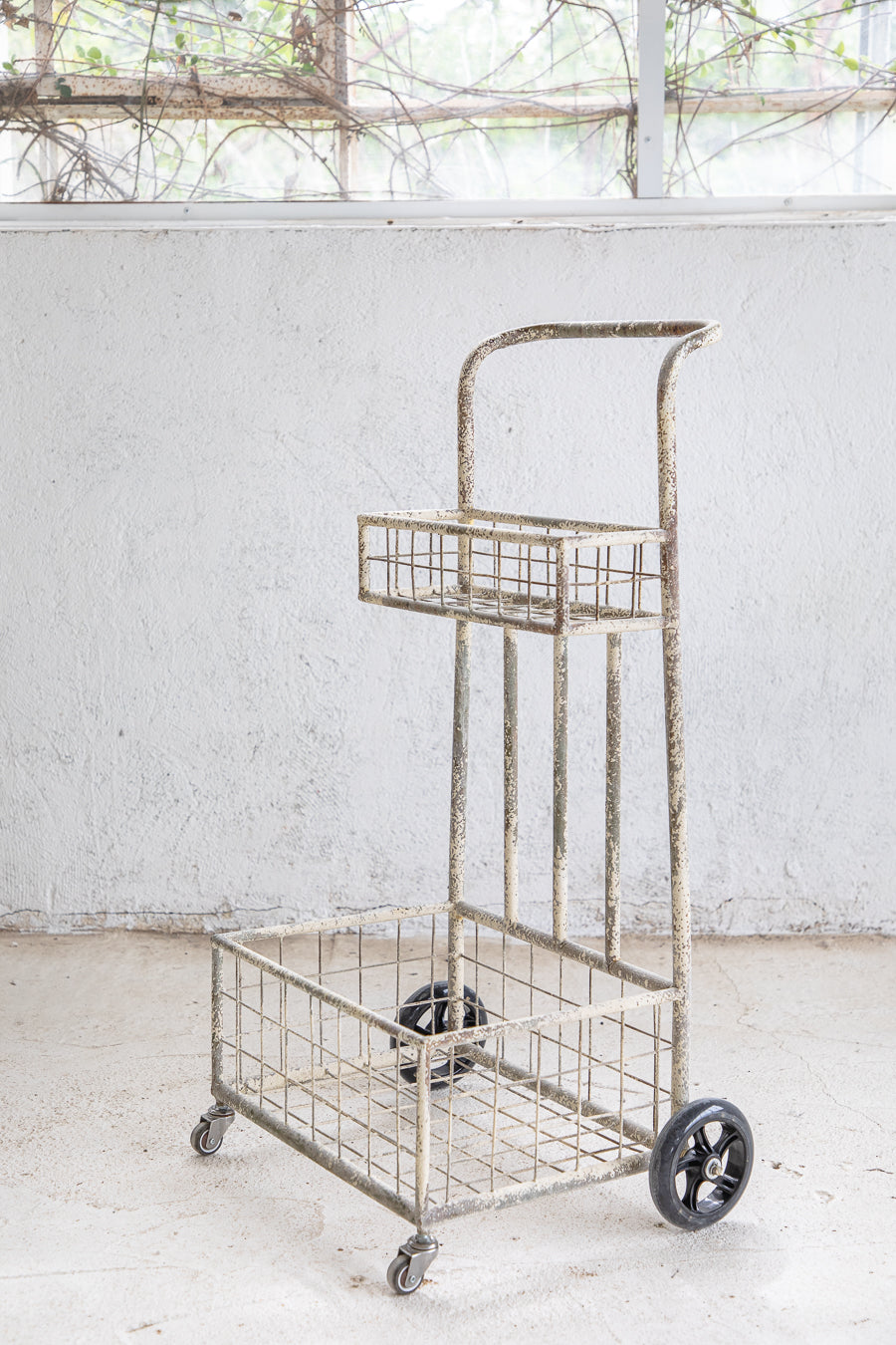 עגלת ברזל 4 גלגלים