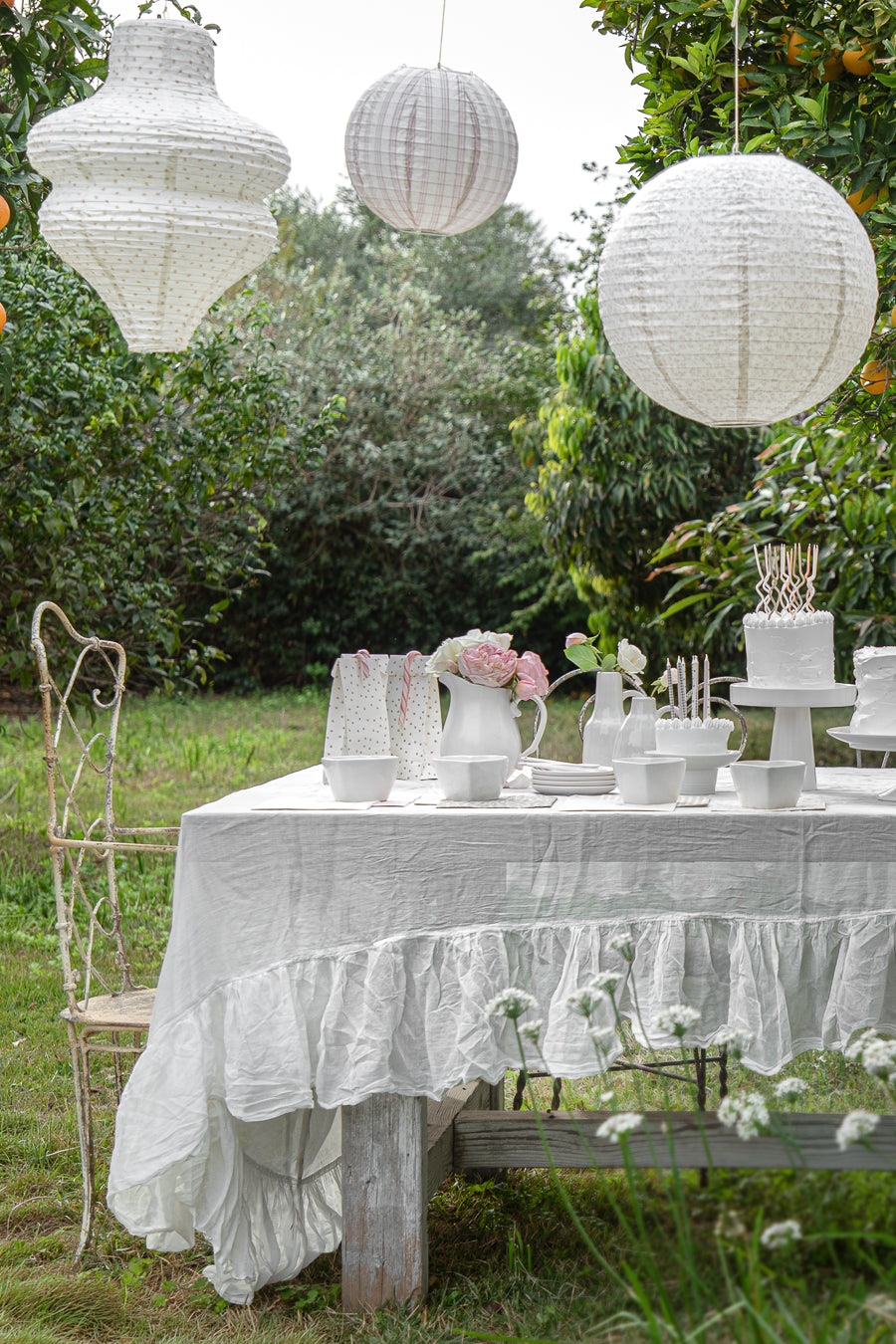 עששית נייר גליל פרחים כתום - בקרוב