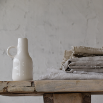 כד פורצלן לפרחים