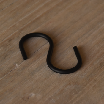 S מתלה בצורת