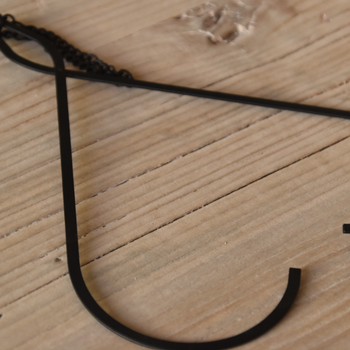 מתקן תליה לנייר טואלט