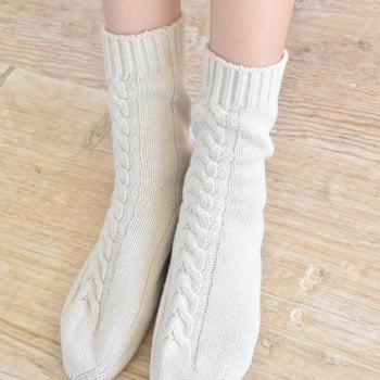 גרביים צ'אנקיות לבית בדוגמת צמה