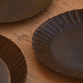 מגש עגול מברזל חלוד דקורטיבי