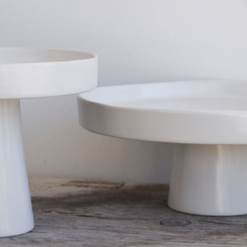 מעמד לעוגה קטן